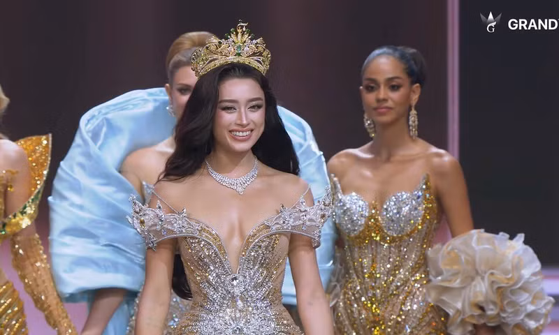 Emoura Phạm của Việt Nam giành vương miện Á hậu 4 Miss Grand International 2026