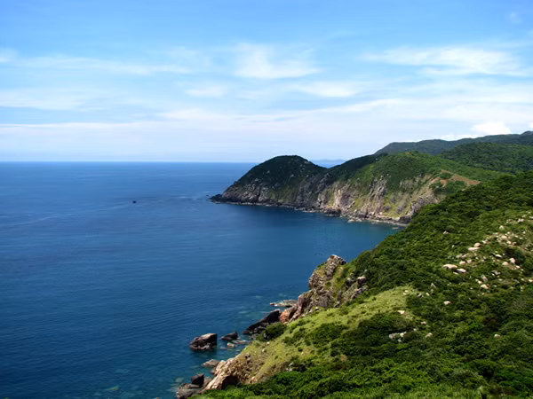 Cảnh nhìn từ ngọn Hải Đăng
