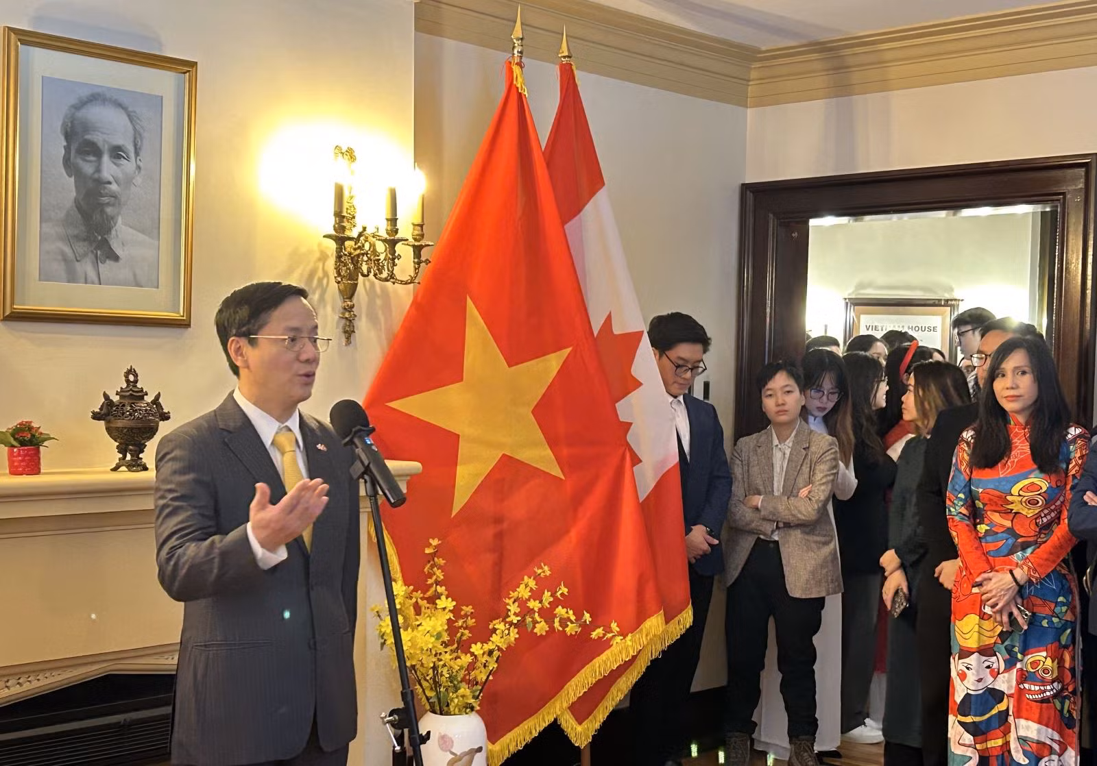 Chú thích ảnh