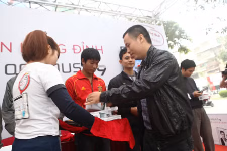 LG trình làng smartphone cao cấp LG Optimus L9 ảnh 2