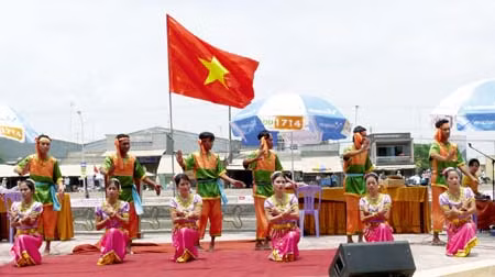 Lễ Ok om bok của đồng bào dân tộc Khmer ảnh 2