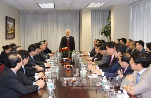 Tổng Bí thư thăm gia đình nguyên Tổng thống Bill Clinton ảnh 2