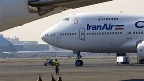Iran cân nhắc nối lại đường bay thẳng tới Mỹ ảnh 1