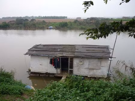 Ghi chép từ bãi Giữa sông hồng-Kỳ cuối: Sẽ hỗ trợ nếu người dân chịu lên bờ ảnh 2