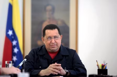 Ông Hugo Chavez sẽ tranh cử tổng thống nhiệm kỳ 3 ảnh 1