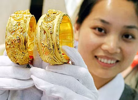 Thị trường vàng đang 'nóng' trở lại ảnh 1