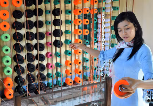 Thăm làng dệt thổ cẩm Chăm Mỹ Nghiệp ảnh 6