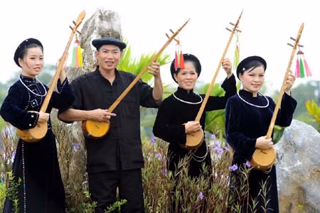 Để đàn Tính, hát Then trở thành di sản văn hóa của nhân loại ảnh 1