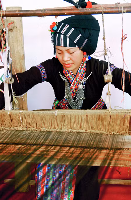 Những hình ảnh đẹp của phụ nữ vùng cao Tây Bắc ảnh 7