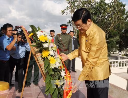  Chủ tịch nước tiếp tục các hoạt động thăm và làm việc tại Lào ảnh 3