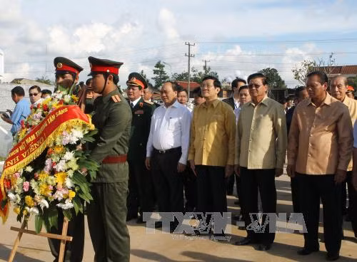  Chủ tịch nước tiếp tục các hoạt động thăm và làm việc tại Lào ảnh 2