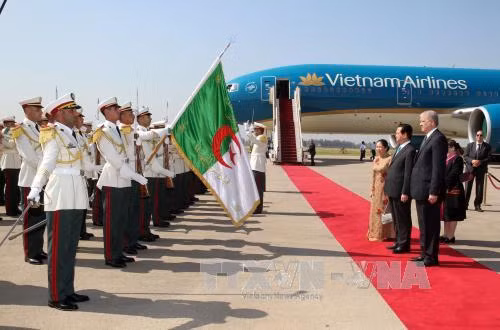 Thủ tướng Nguyễn Tấn Dũng bắt đầu thăm chính thức Algeria ảnh 2