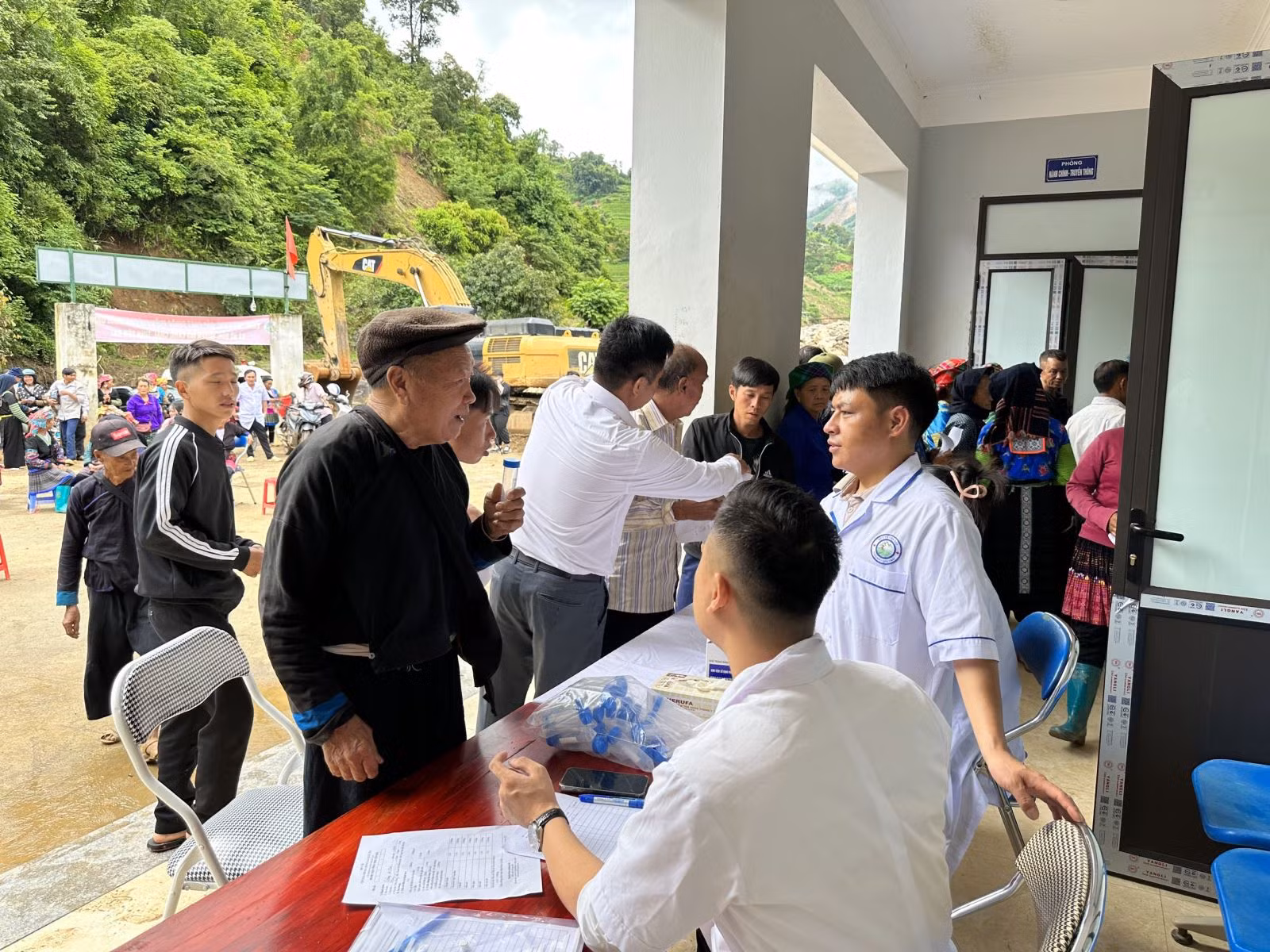 Chú thích ảnh