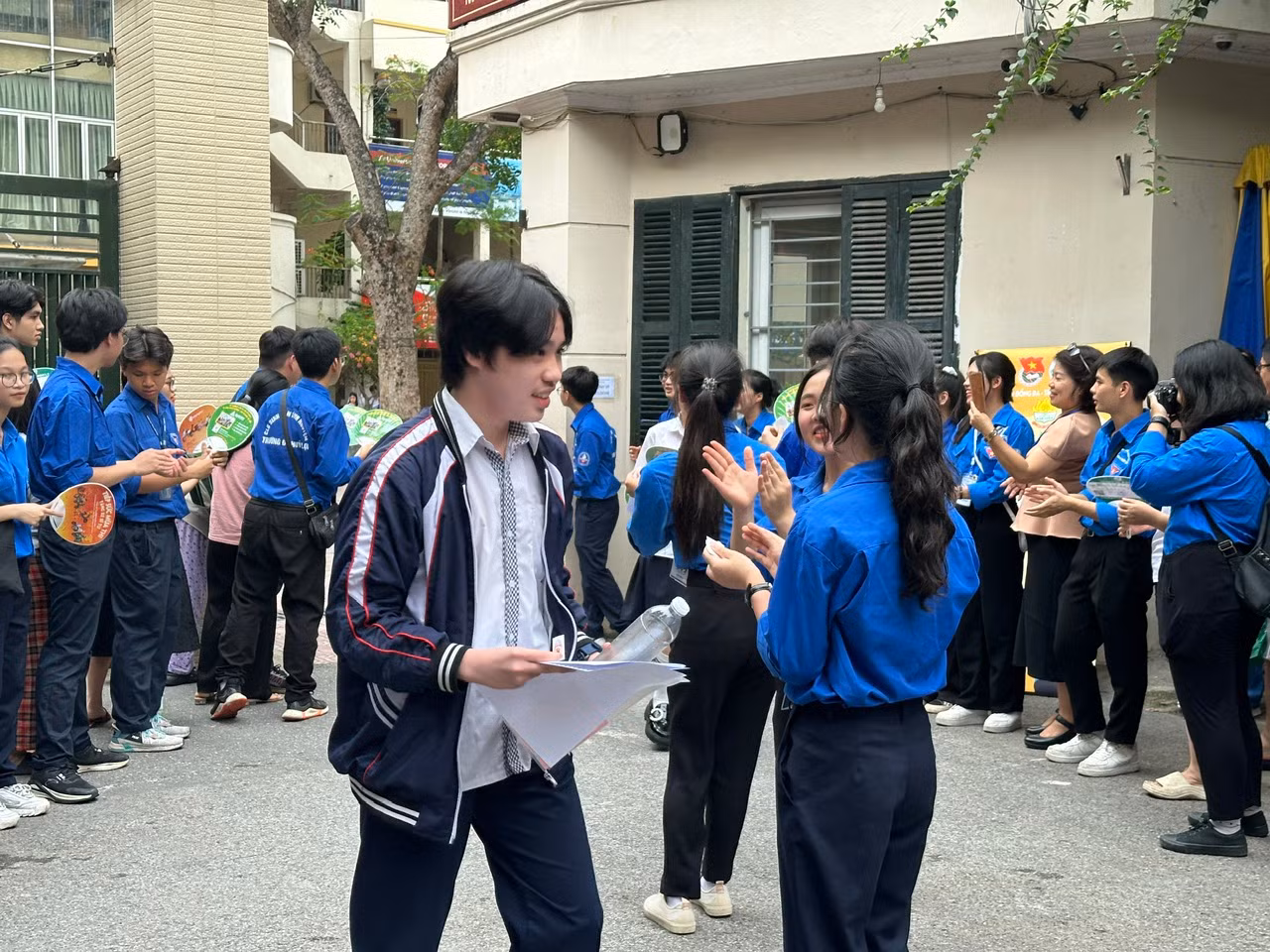 Chú thích ảnh