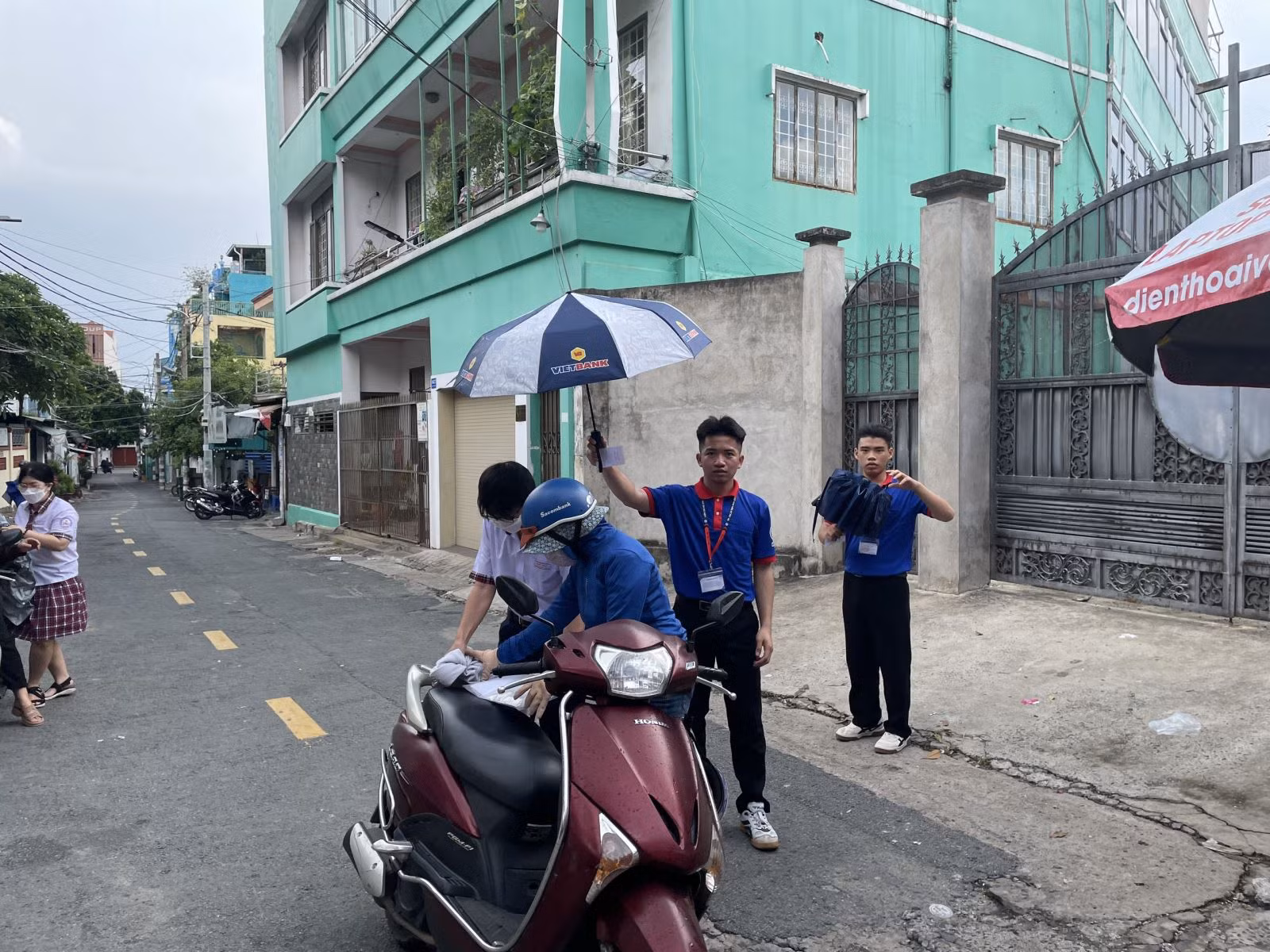 Chú thích ảnh