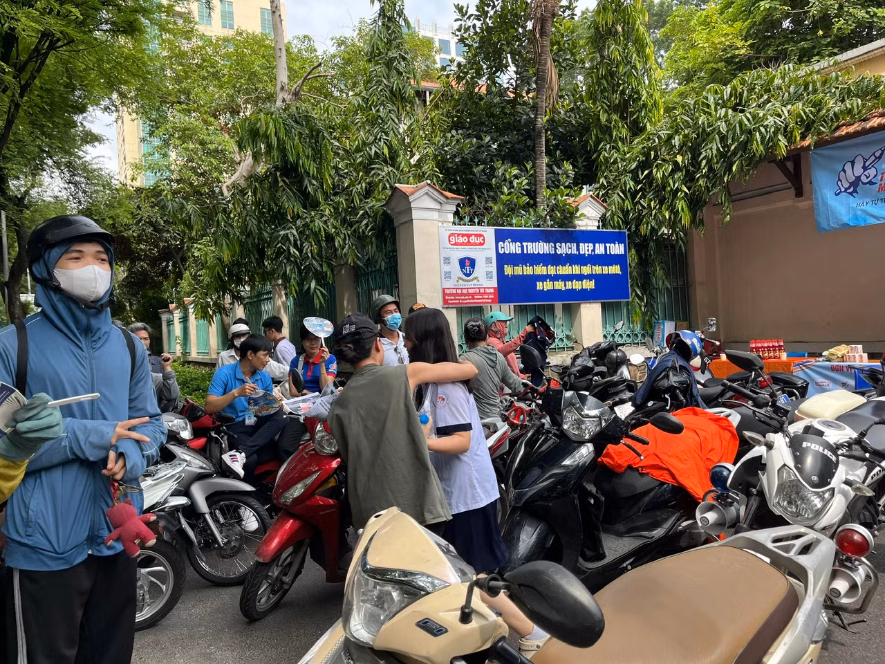 Chú thích ảnh