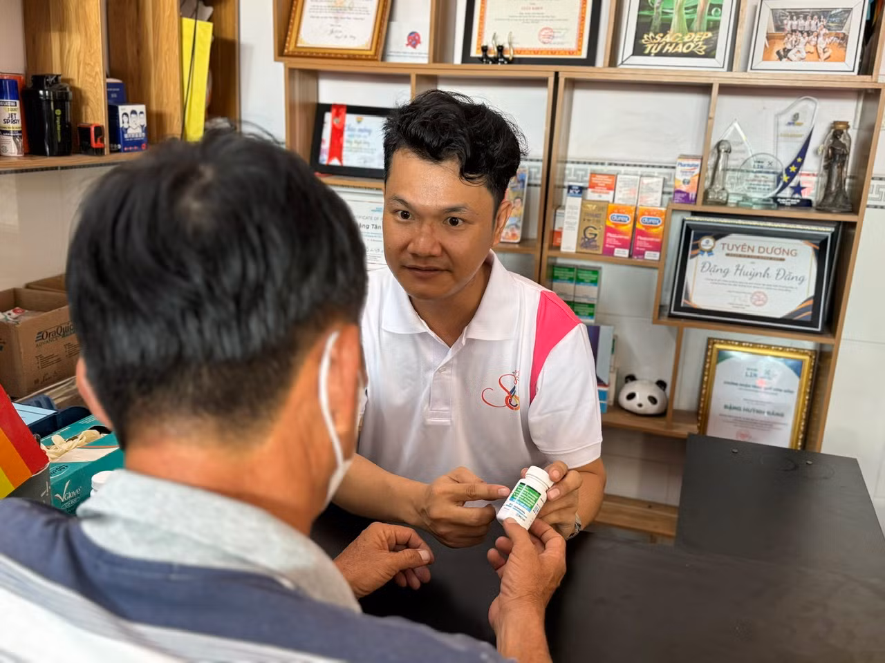 Chú thích ảnh