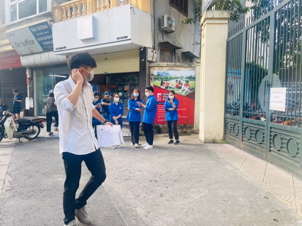 Chú thích ảnh