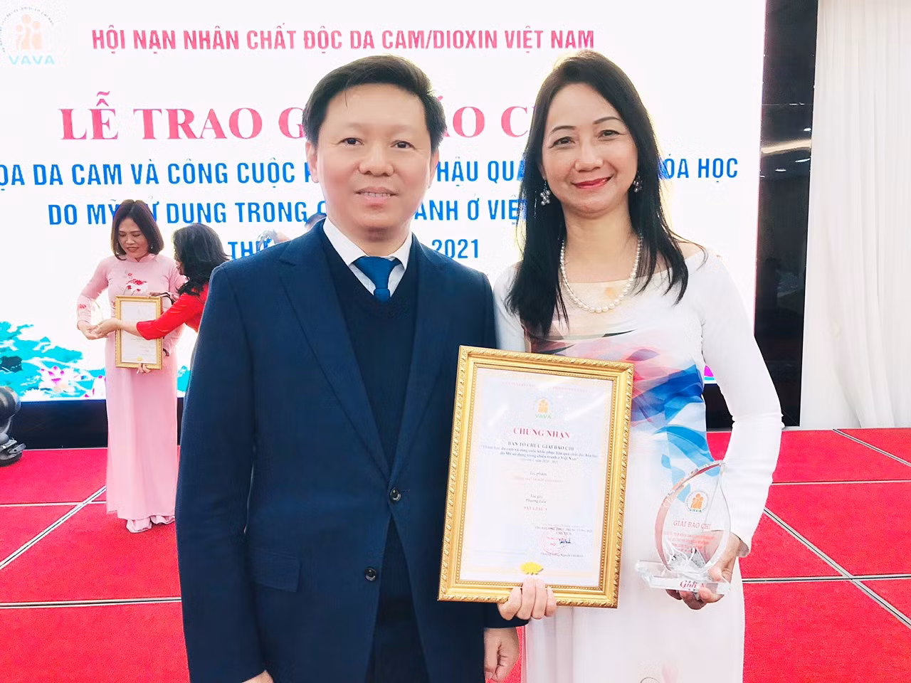 Chú thích ảnh