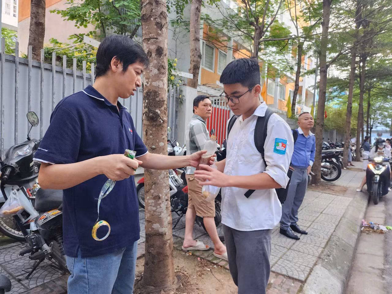 Chú thích ảnh