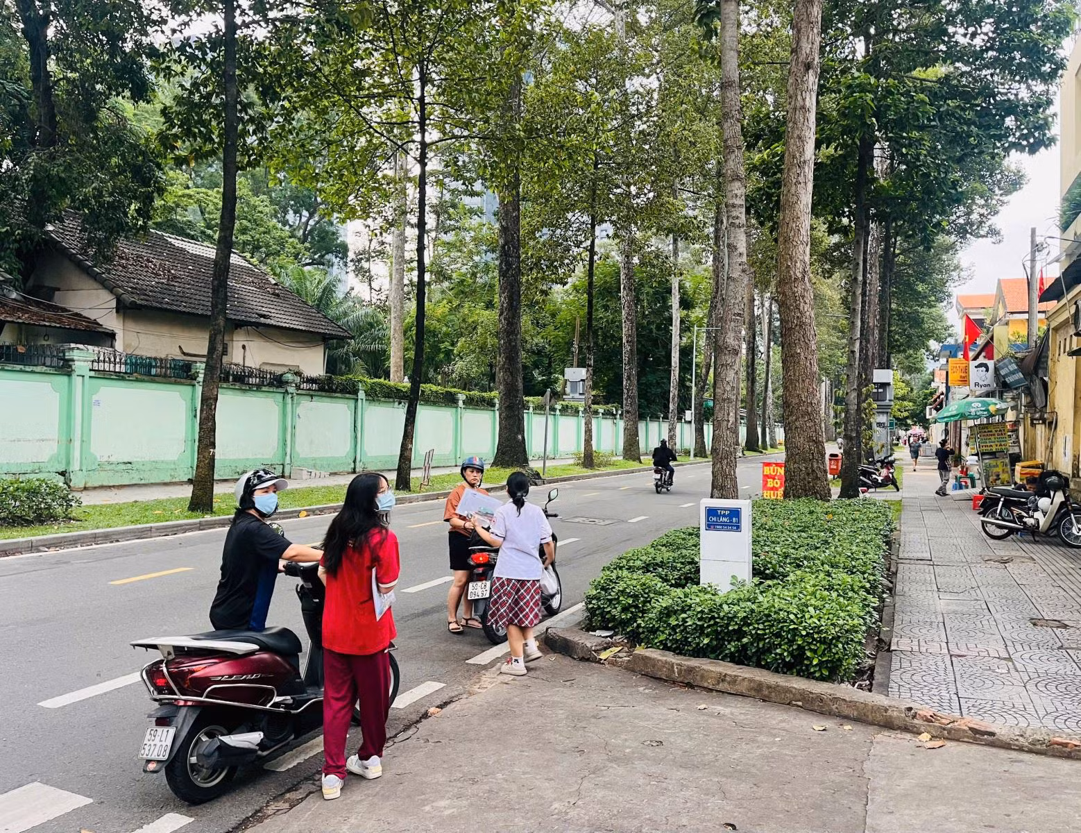 Chú thích ảnh