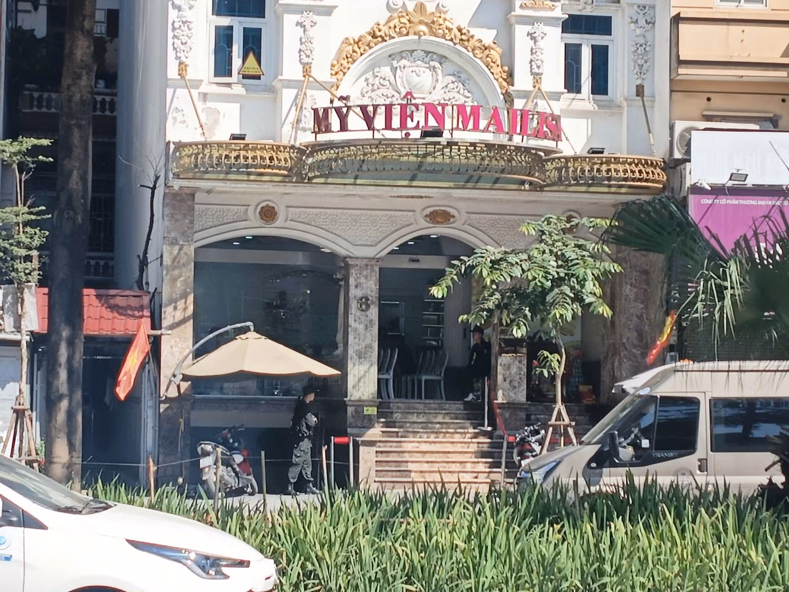 Chú thích ảnh