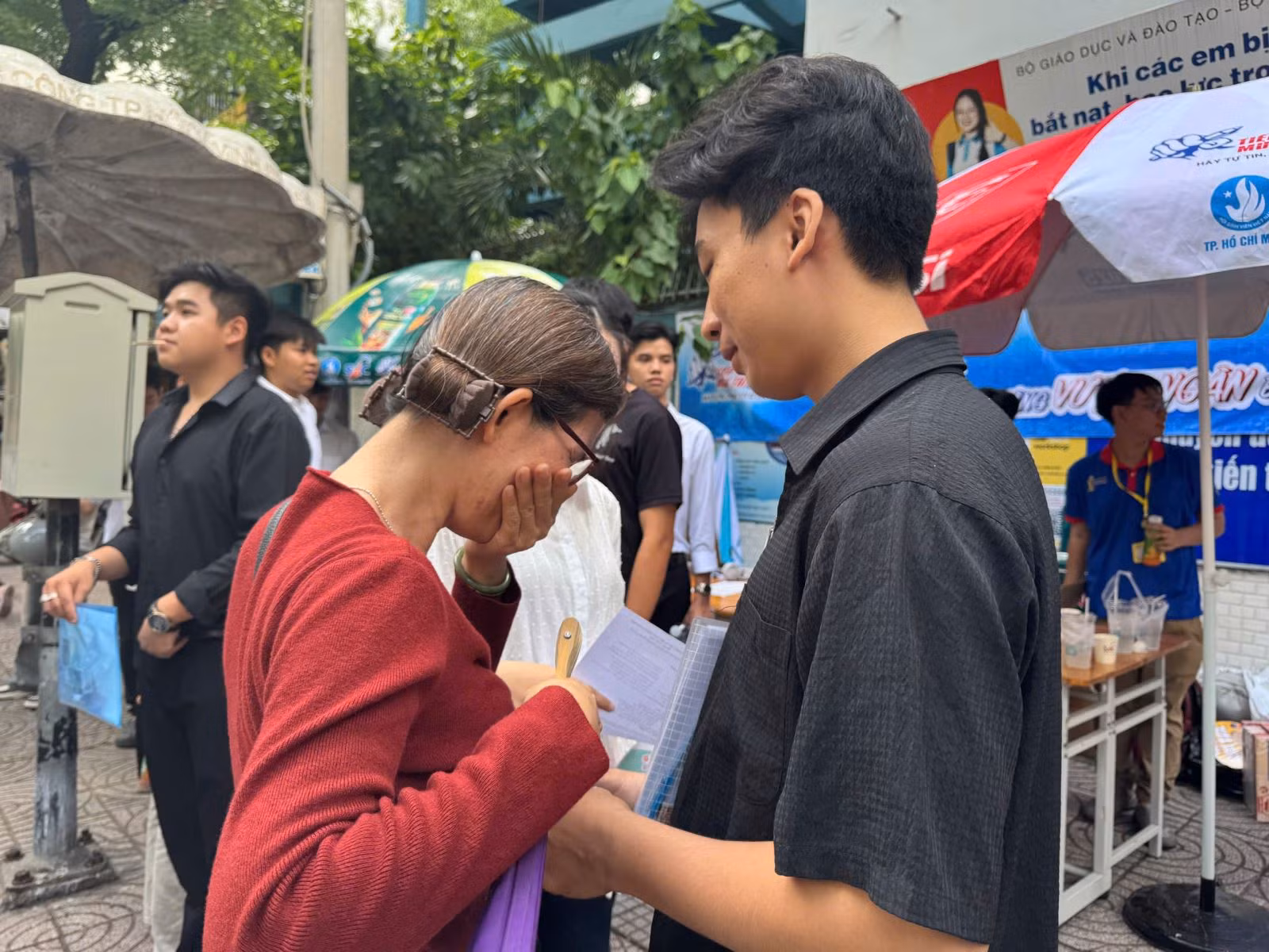 Chú thích ảnh