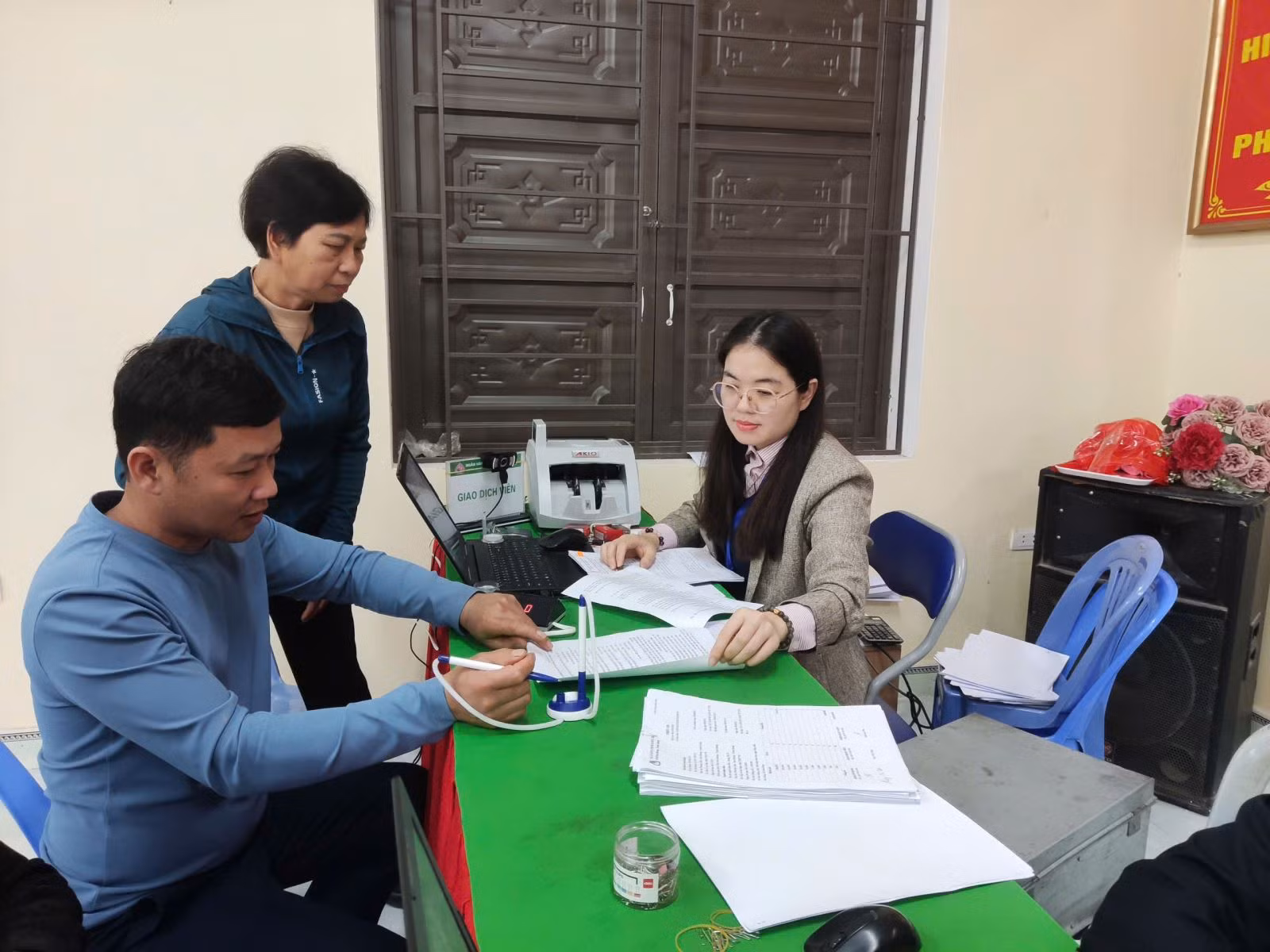 Chú thích ảnh
