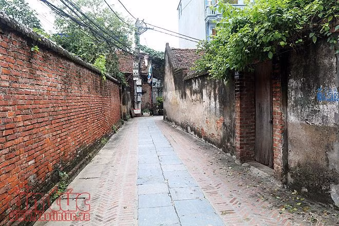 Con đường lát đá xanh độc đáo nhất Việt Nam ảnh 2