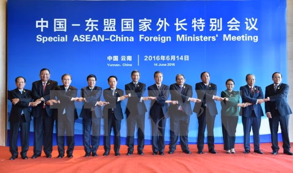 ASEAN, Trung Quốc đạt đồng thuận về hợp tác kết nối ảnh 1