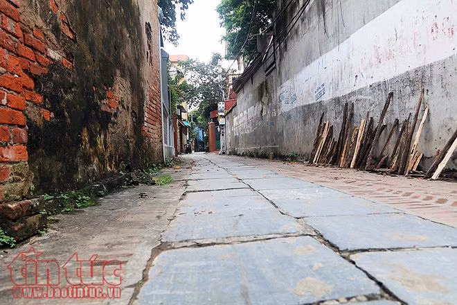 Con đường lát đá xanh độc đáo nhất Việt Nam ảnh 1