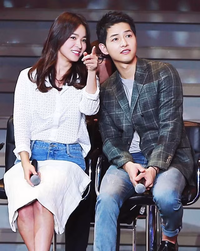Song Joong Ki nhẹ nhõm khi công khai tình cảm với Song Hye Kyo ảnh 3