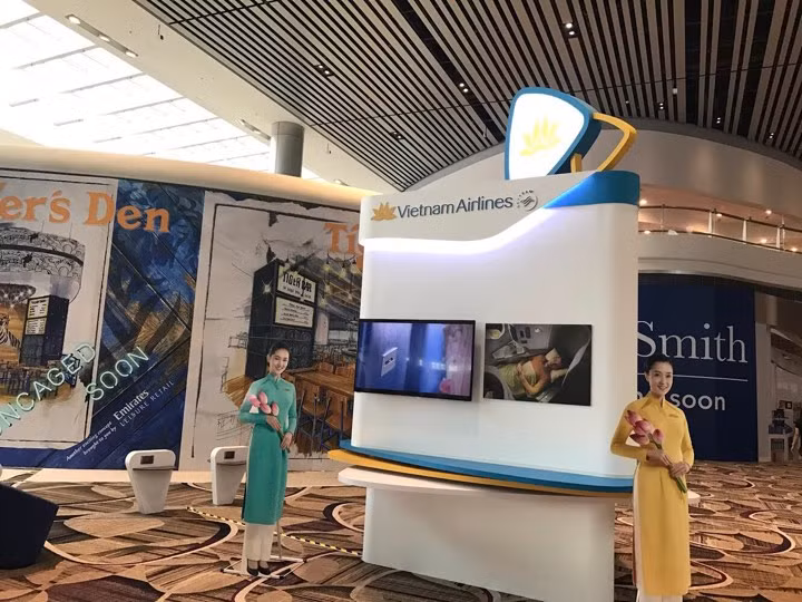 Khách của Vietnam Airlines được sử dụng nhà ga hiện đại, đặc sắc nhất Singapore ảnh 1