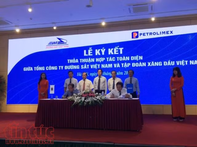Petrolimex và VNR ký kết thoả thuận hợp tác toàn diện ảnh 1