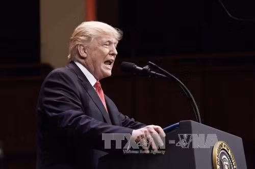 Tổng thống Trump thừa nhận Iran tuân thủ thỏa thuận hạt nhân ảnh 1