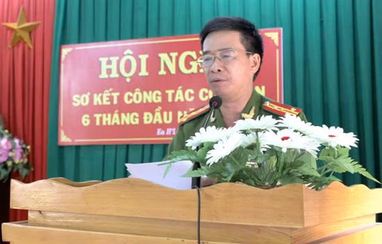 Cống hiến hy sinh, bảo vệ bình yên cuộc sống ảnh 1