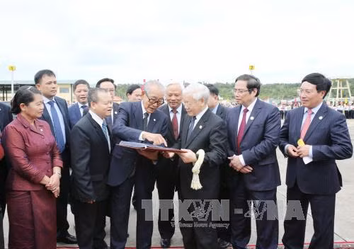 Tổng Bí thư kết thúc tốt đẹp chuyến thăm cấp Nhà nước Vương quốc Campuchia ảnh 2