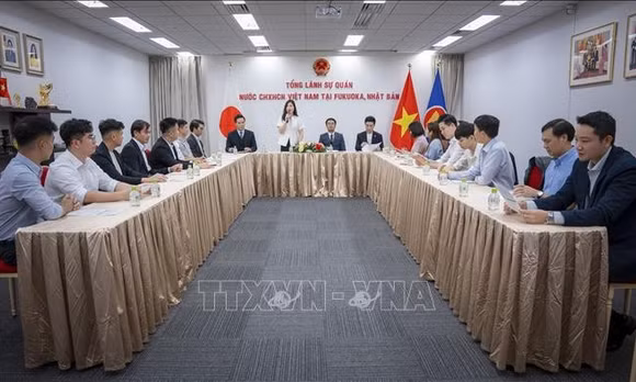 Doanh nhân Việt tại Kyushu (Nhật Bản) chung sức phát triển