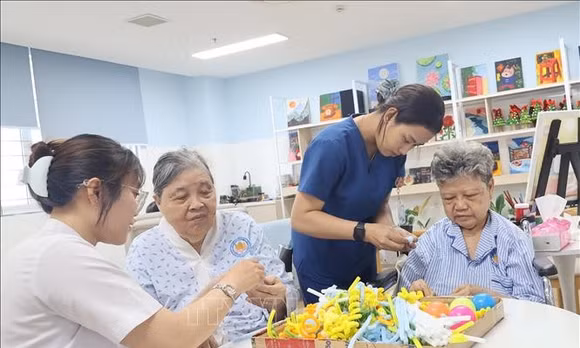 TP Hồ Chí Minh xây dựng hệ sinh thái chăm sóc người cao tuổi