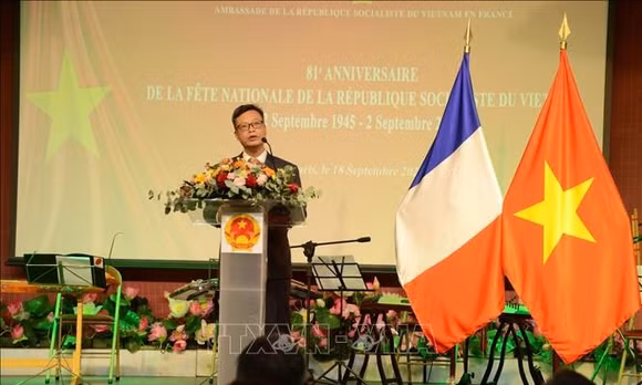 Việt Nam - Pháp hướng tới tương lai chung