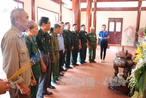 Nhiều hoạt động tri ân thương binh, liệt sĩ tại các địa phương ảnh 2