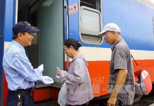 Từ 15/7, đường sắt chạy thêm tàu tuyến Sài Gòn - Nha Trang ảnh 1