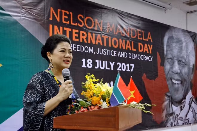 Nhiều hoạt động từ thiện xã hội nhân kỷ niệm Ngày Quốc tế Nelson Mandela 18/7 ảnh 1