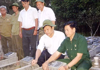 Người cựu chiến binh mười năm lặn lội đi tìm đồng đội ảnh 1