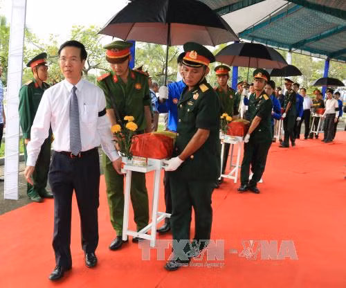  Truy điệu trọng thể liệt sĩ hi sinh trong trận đánh vào sân bay Biên Hòa năm 1968 ảnh 1