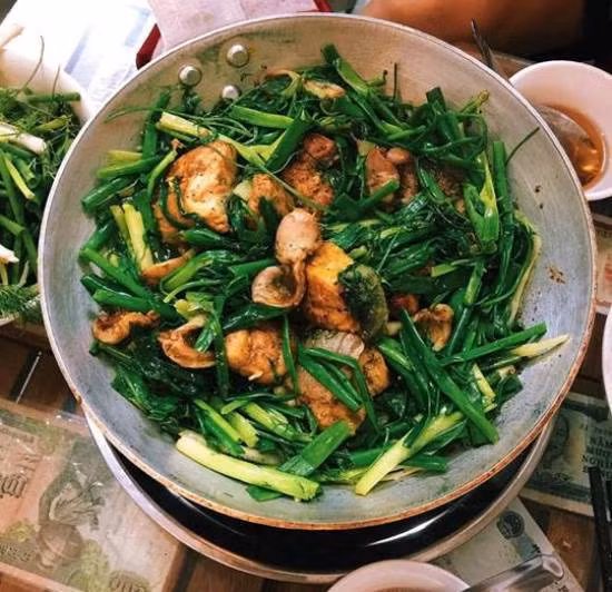 3 quán chả cá ngon có tiếng ở Hà Nội ảnh 4