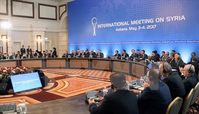 Phe đối lập Syria cử đoàn đại biểu thống nhất tới đàm phán Geneva ảnh 1