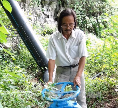 Người cựu chiến binh mang nước sạch về cho dân ảnh 1