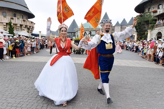 Sun World Ba Na Hills tiếp tục trở thành 'Khu du lịch hàng đầu Việt Nam' ảnh 3