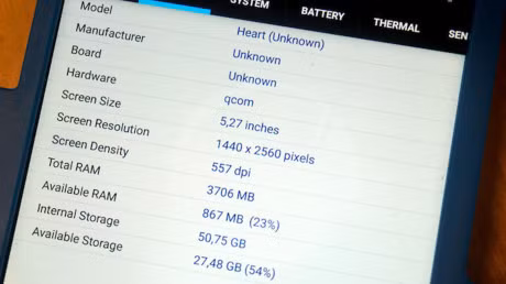 Những smartphone cao cấp sẽ "gây bão" nửa cuối năm 2017 ảnh 5